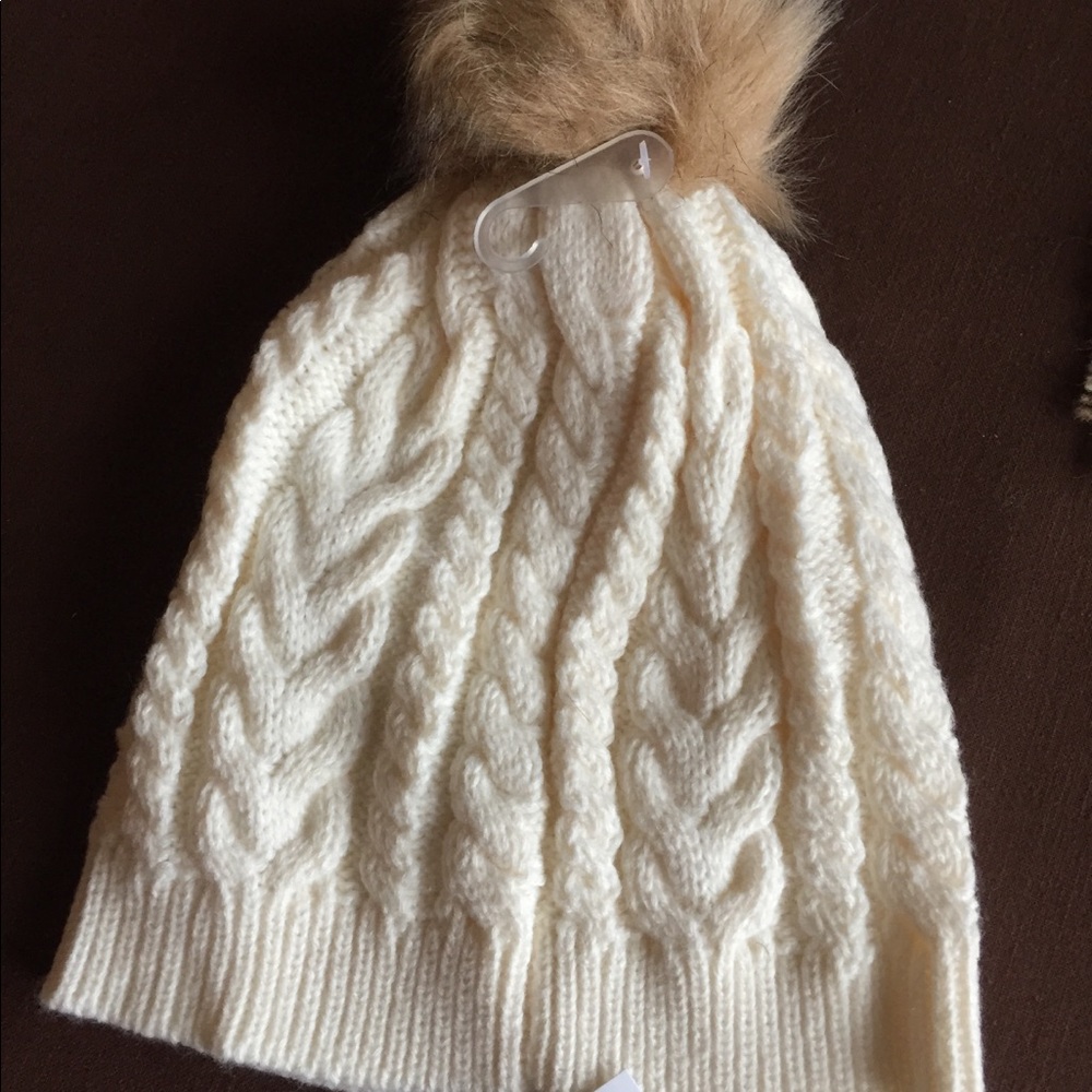 Beautiful Crew Knit Cap New With Tags